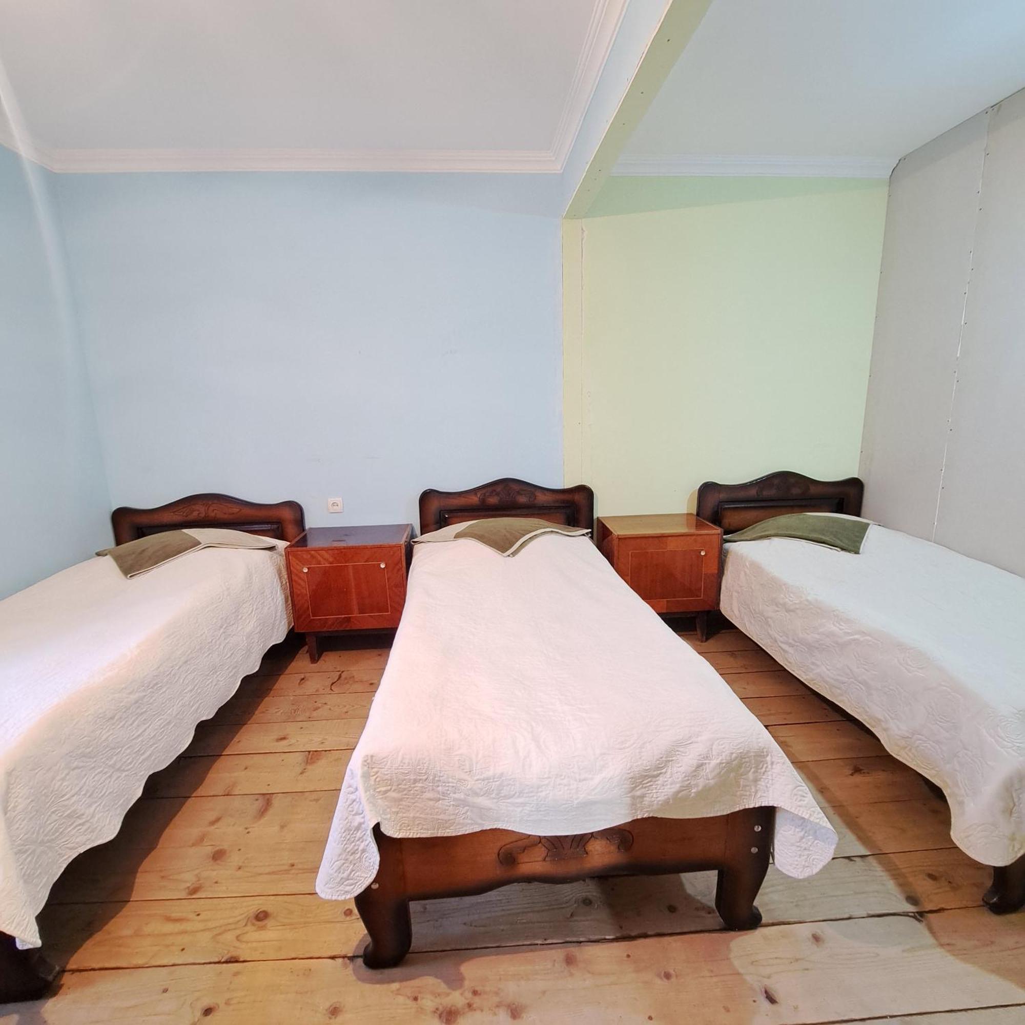 Chvibiani Guesthouse & Bar Ushguli Zewnętrze zdjęcie